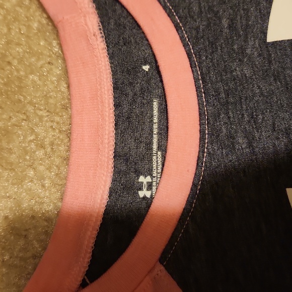 Girls Under Armour Shirt - Picture 3 of 3